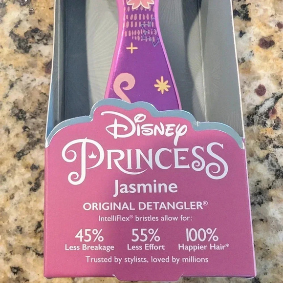⭐2/$25⭐Wet Brush Original Detangler Brush Jasmine, Disney Princess limited ed - Picture 3 of 7